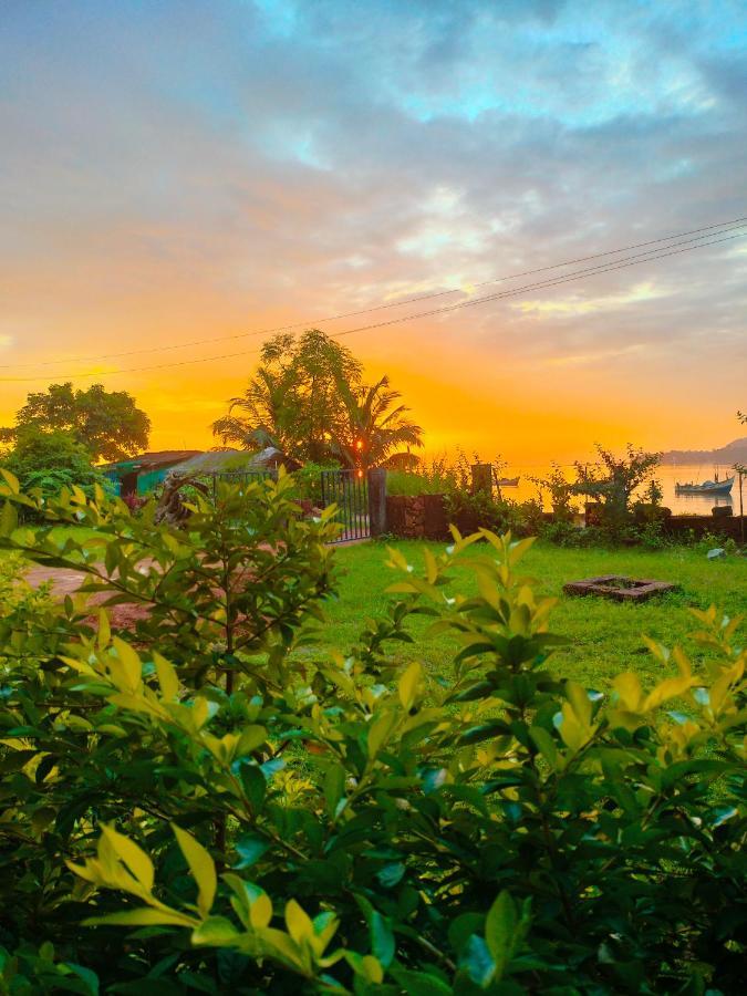 Riverstone Riverfront Farmhouse Gokarna  Kültér fotó
