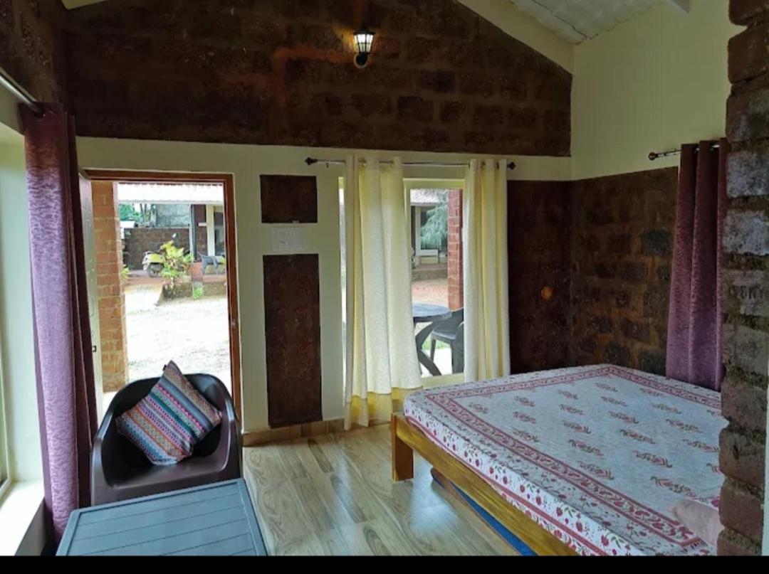 Riverstone Riverfront Farmhouse Gokarna  Szoba fotó
